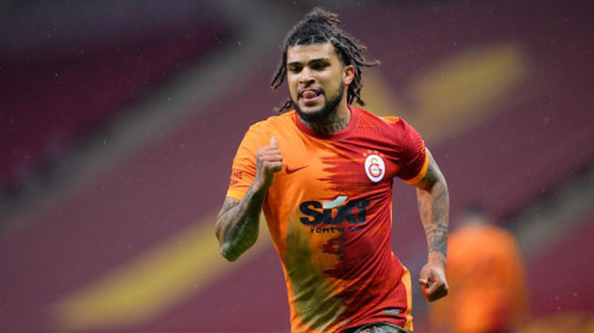 Terim, Yedlin'i defterden sildi! Ara transfer dönemi başlar başlamaz gönderilecek