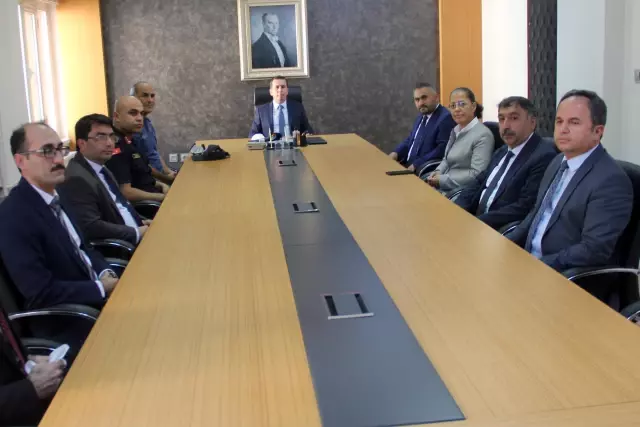Ünye Kaymakamlığına atanan Ayhan Işık görevine başladı