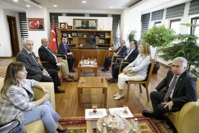 Ankara Üniversitesi'nde yüz yüze eğitim hazırlıkları devam ediyor