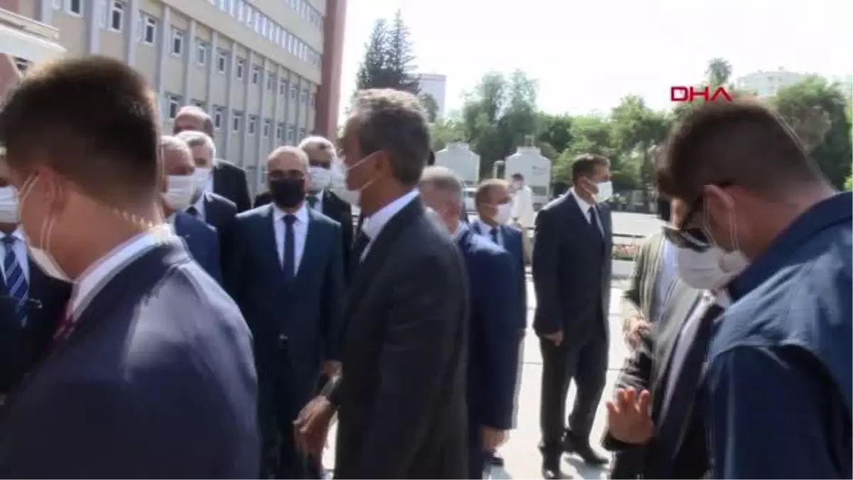 BAKAN ÖZER: BİR HAFTALIK SÜREÇTE COVİD-19 VAKASI NEDENİYLE KAPATILAN OKULUMUZ YOK