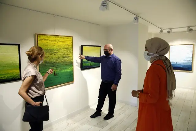 Lütfü Kaplanoğlu'nun Sonsuzda Bir An: Sonra sergisi sanatseverlerin beğenisine sunuldu