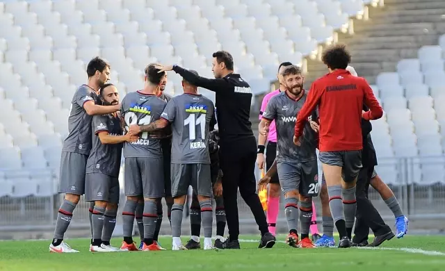 Süper Lig: Fatih Karagümrük: 4 - Adana Demirspor: 0 (Maç sonucu)