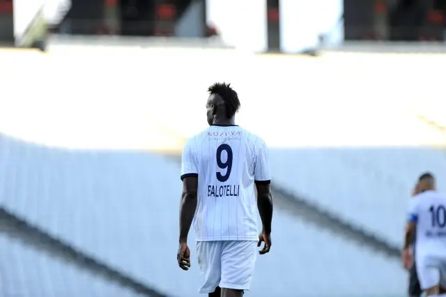 Süper Lig: Fatih Karagümrük: 4 - Adana Demirspor: 0 (Maç sonucu)