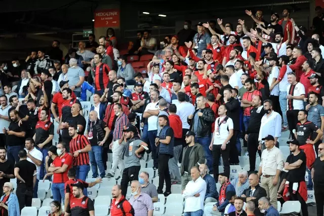 Süper Lig: Fatih Karagümrük: 4 - Adana Demirspor: 0 (Maç sonucu)