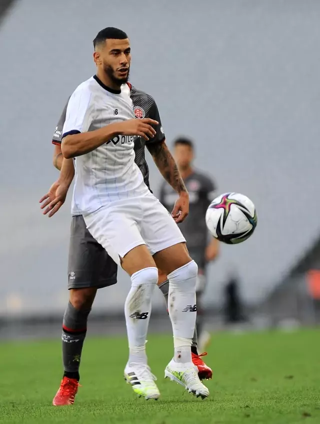 Süper Lig: Fatih Karagümrük: 4 - Adana Demirspor: 0 (Maç sonucu)