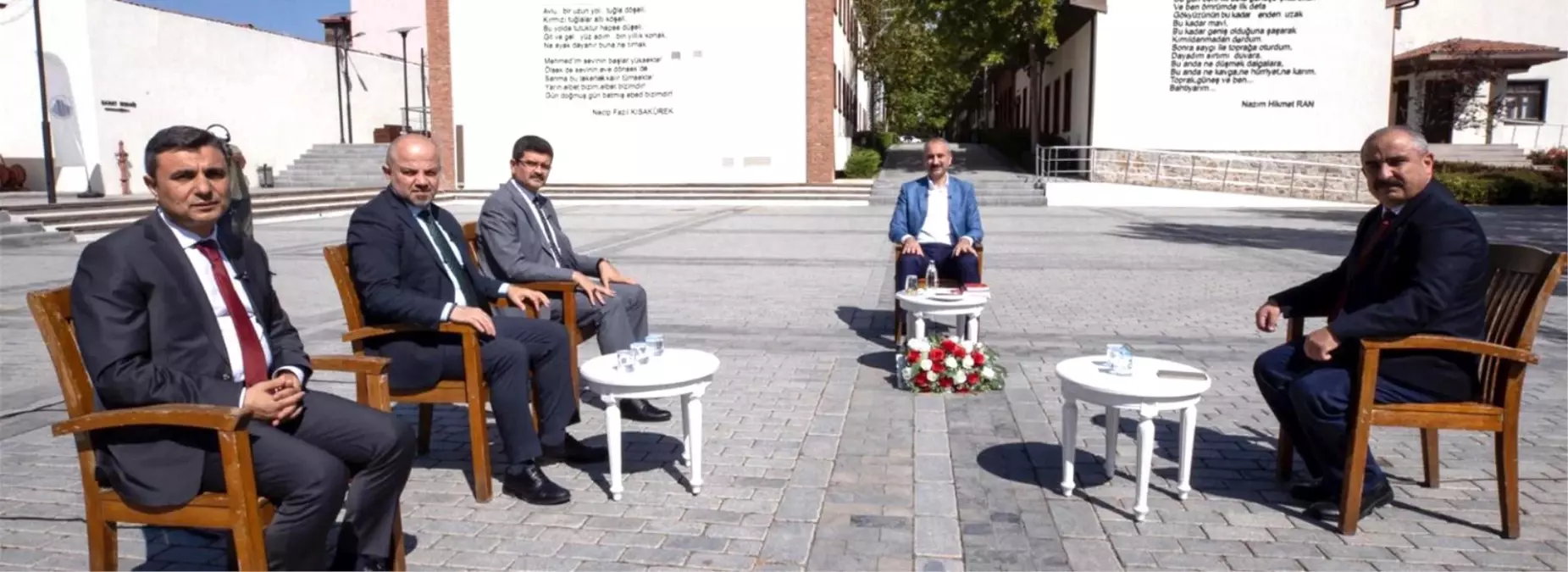 BAKAN GÜL: CUMHURİYETİMİZİN YENİ YÜZYILINDA DAHA ÖZGÜRLÜKÇÜ, DAHA SİVİL BİR ANAYASAYA İHTİYAÇ VAR