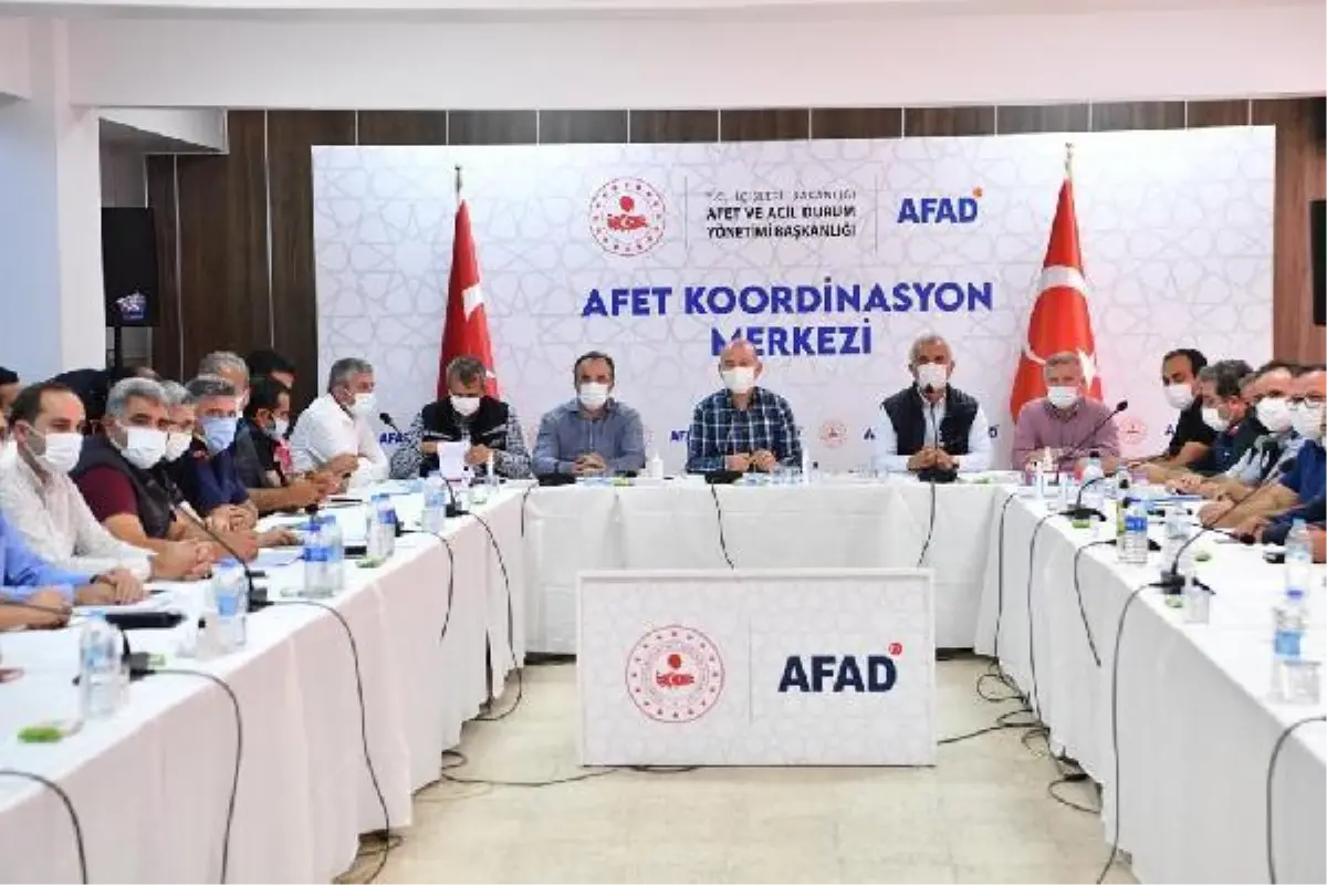 Son dakika haber! Bakan Soylu: Selde kaybolan 15 vatandaşımız 459 personelle aranıyor