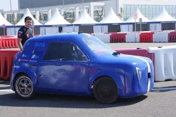 bilisim vadisi nde hem elektrikli hem otonom 5 14390794 o