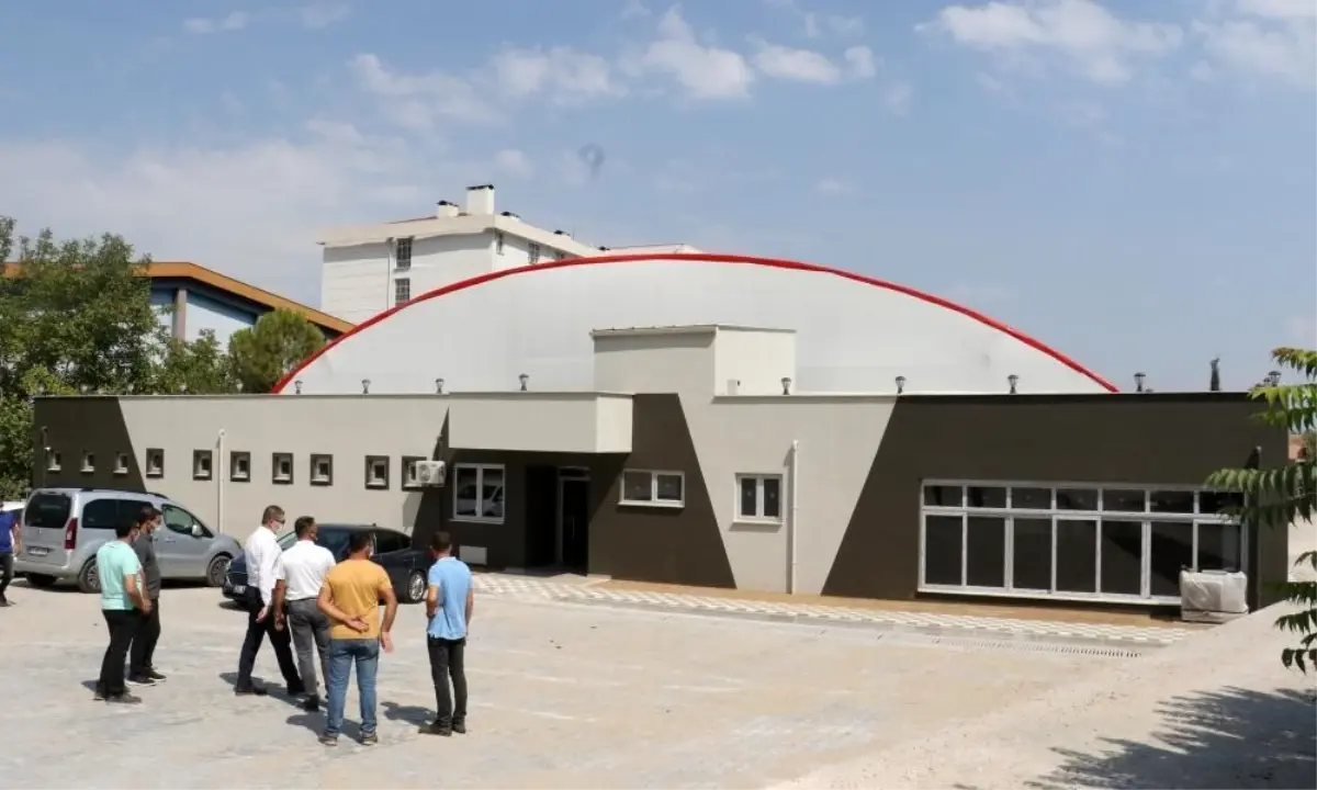 Kırkağaç Gençliğine Büyük Hizmet
