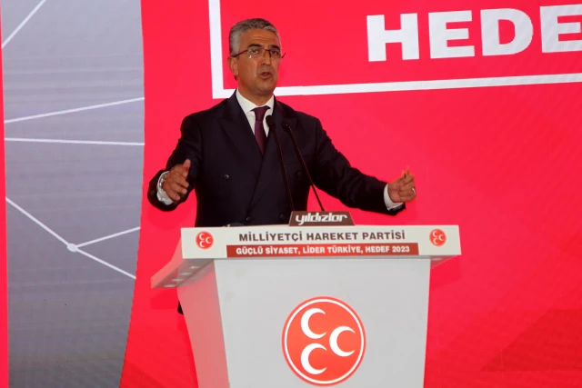MHP Genel Başkan Yardımcısı Kamil Aydın, partisinin bölge istişare toplantısında konuştu