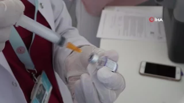 Muş'ta mavi kategori için aşı seferberliği