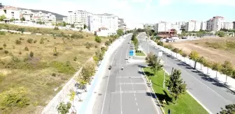 Yahya Kemal Beyatlı: Nefes kesen Pendik Bisiklet Festivali yarışları havadan görüntülendi Yahya Kemal Beyatlı: Nefes kesen Pendik Bisiklet Festivali yarışları havadan görüntülendi