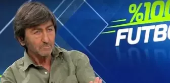Rıdvan Dilmen: Rıdvan Dilmen'den çok iddialı Fenerbahçe yorumu: 3-4-3 ile şampiyon olamaz Rıdvan Dilmen: Rıdvan Dilmen'den çok iddialı Fenerbahçe yorumu: 3-4-3 ile şampiyon olamaz