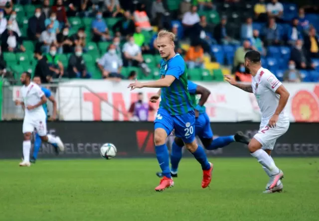 Süper Lig: Çaykur Rizespor: 0 - A. Hatayspor: 0 (İlk yarı)