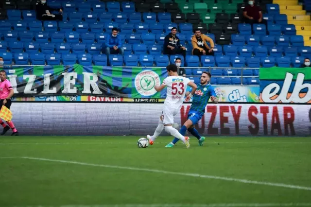 Süper Lig: Çaykur Rizespor: 0 - A. Hatayspor: 0 (İlk yarı)