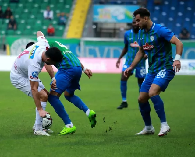 Süper Lig: Çaykur Rizespor: 0 - A. Hatayspor: 0 (İlk yarı)