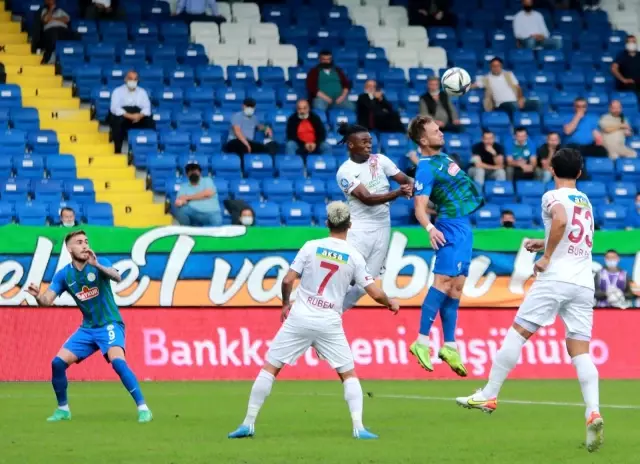 Süper Lig: Çaykur Rizespor: 0 - A. Hatayspor: 0 (İlk yarı)