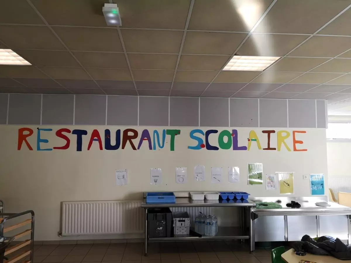 Vicdansızlıkları pes dedirtti! Yemekhane ücreti ödenmeyen çocuğu aç karnına eve yolladılar