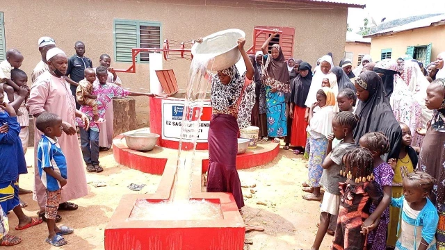 Öz Sağlık-İş, Tanzanya ve Benin'de üyeleri ismine su kuyusu açtırdı