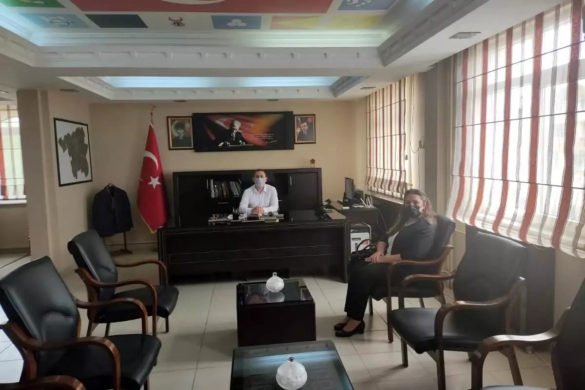 Yüksekokul Müdürümüz Dr.Öğr.Üyesi Bahar Sözübek, Muratlı Kaymakamlığına Atanan Kaymakam Ömer Dereci''ye Nezaket Ziyaretinde Bulundu Yeni