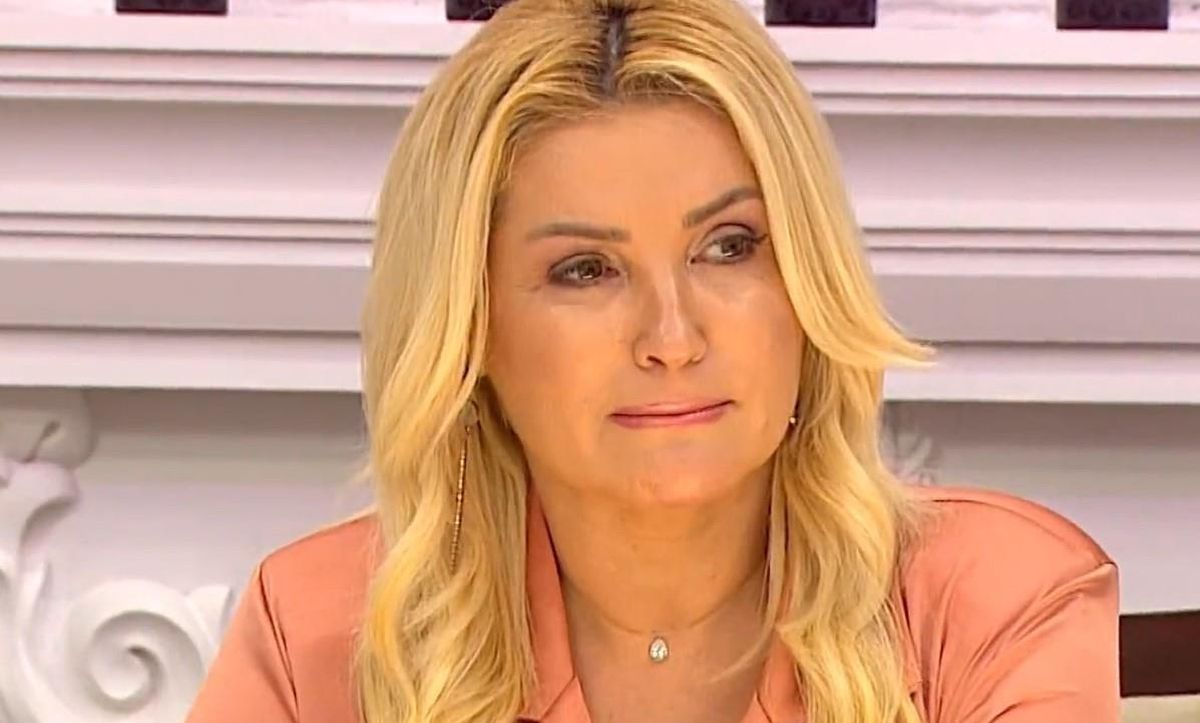 Zahide Yetiş ile Mutfak Bahane canlı izle!Zahide Yetiş ile Mutfak Bahane HD donmadan Show TV canlı izleme ekranı