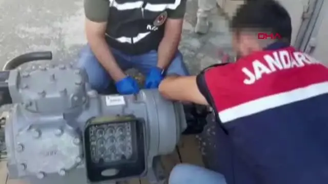 11 KİLOGRAM KOKAİNİ HAVA KOMPRESÖRÜNÜN İÇİNE SAKLAMIŞLAR