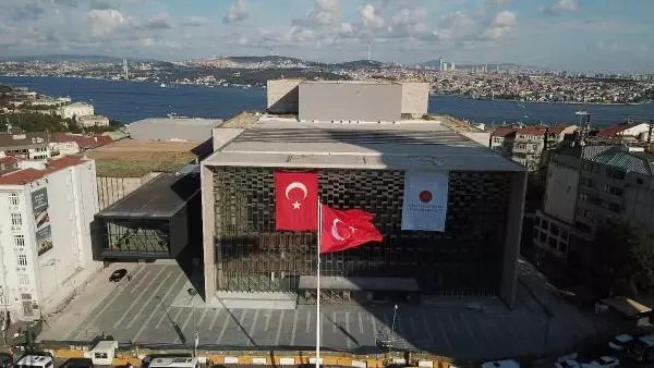 29 EKİM'DE AÇILACAĞI AÇIKLANAN AKM'DE SON DURUM HAVADAN GÖRÜNTÜLENDİ