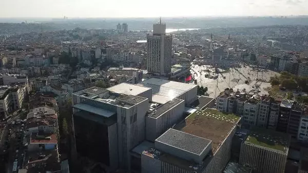 29 EKİM'DE AÇILACAĞI AÇIKLANAN AKM'DE SON DURUM HAVADAN GÖRÜNTÜLENDİ