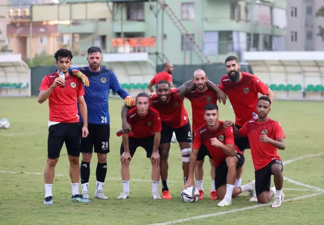 Alanyaspor'da Galatasaray maçı hazırlıkları başladı