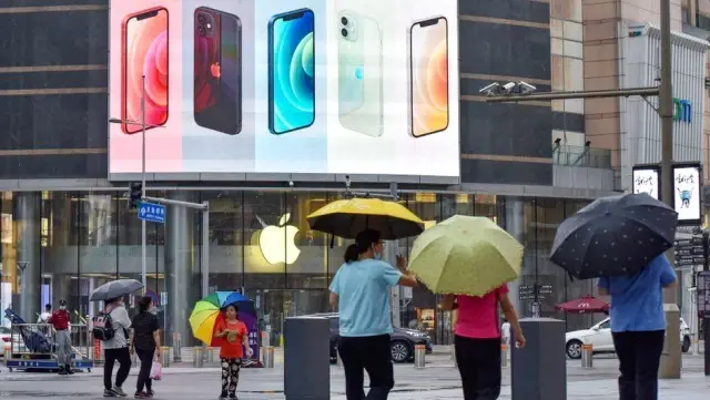 Apple'dan, cihazların hiçbir linkte tıklamadan hacklenmesine karşı güncelleme