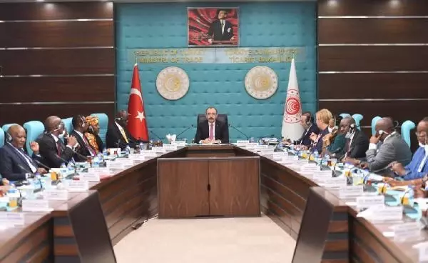 Son dakika haberleri! Bakan Muş, Afrika ülkelerinin Ankara büyükelçileriyle bir araya geldi Açıklaması