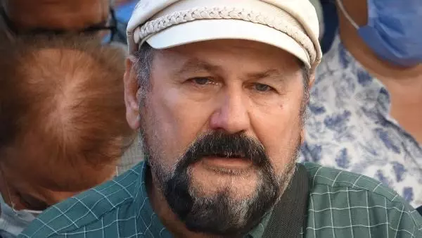 BURSA'NIN KARAGÖZ'Ü, SON YOLCULUĞUNA UĞURLANDI