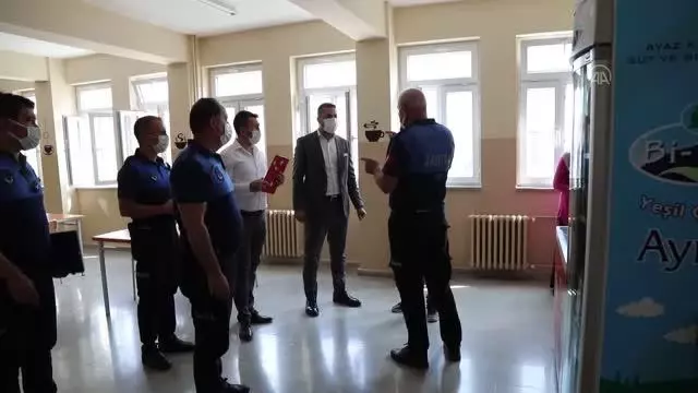 Çubuk'ta zabıta ekipleri okul kantinlerini denetledi
