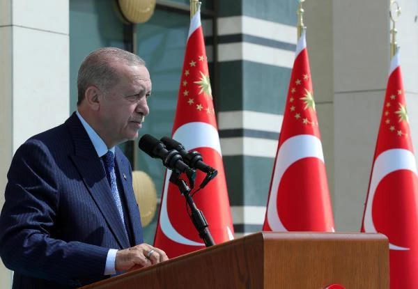 Son dakika haberi... Cumhurbaşkanı Erdoğan: Büyük ve güçlü Türkiye silüeti ufukta gözükmüştür
