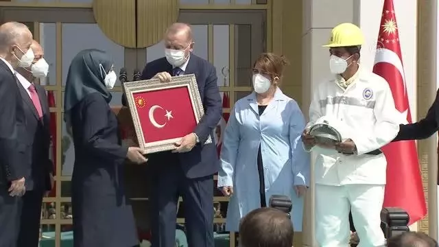 Cumhurbaşkanı Erdoğan: Büyük ve güçlü Türkiye silüeti ufukta gözükmüştür.