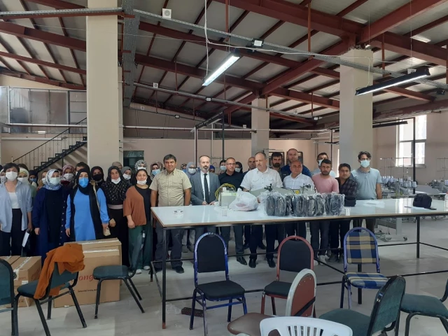 Diyadin'de bin kişiye istihdam sağlayacak tekstil fabrikası kuruluyor