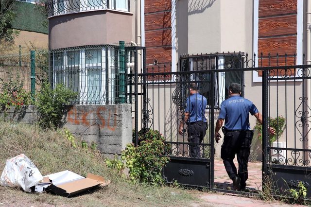 eski kiracisini av tufegi ile agir yaralayan 3 14394277 o