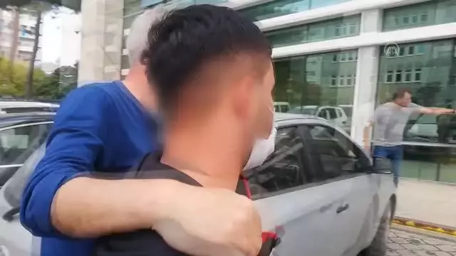 Samsun'da eski kız arkadaşının kardeşi tarafından bıçaklanan kişi ağır yaralandı