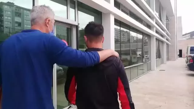 Samsun'da eski kız arkadaşının kardeşi tarafından bıçaklanan kişi ağır yaralandı