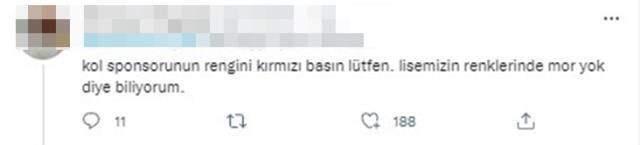 Galatasaray'ın yeni formasının dizaynına ve fiyatına taraftarlardan reaksiyon yağıyor