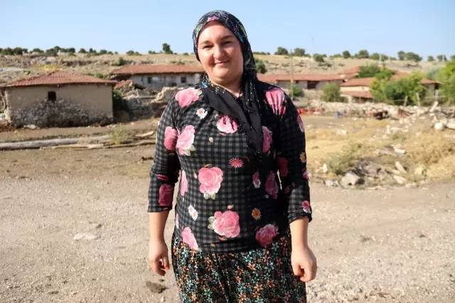 Haberleşmek için 3 yıldır tepelere çıkıyorlar