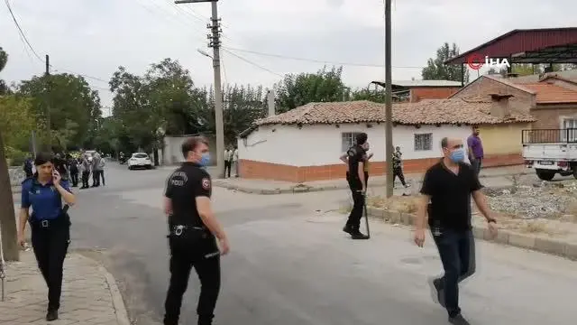 Husumetli iki grup arasında silahlı çatışma: 4 yaralı, 5 gözaltı