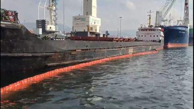 izmit korfezi ni kirleten gemiye 1 milyon 286 4 14394335 o