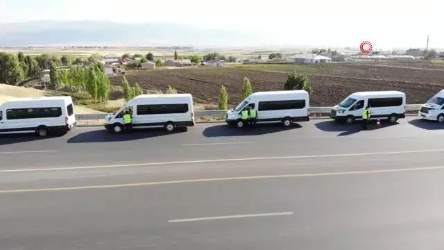 Jandarmadan servis araçlarına dronlu denetim