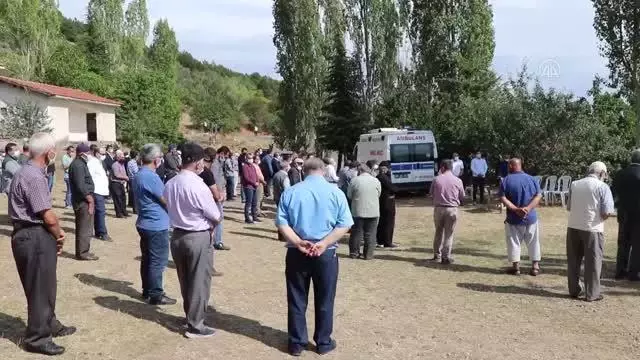 Karabük'te geçirdiği kalp krizi sonucu hayatını kaybeden hakim defnedildi
