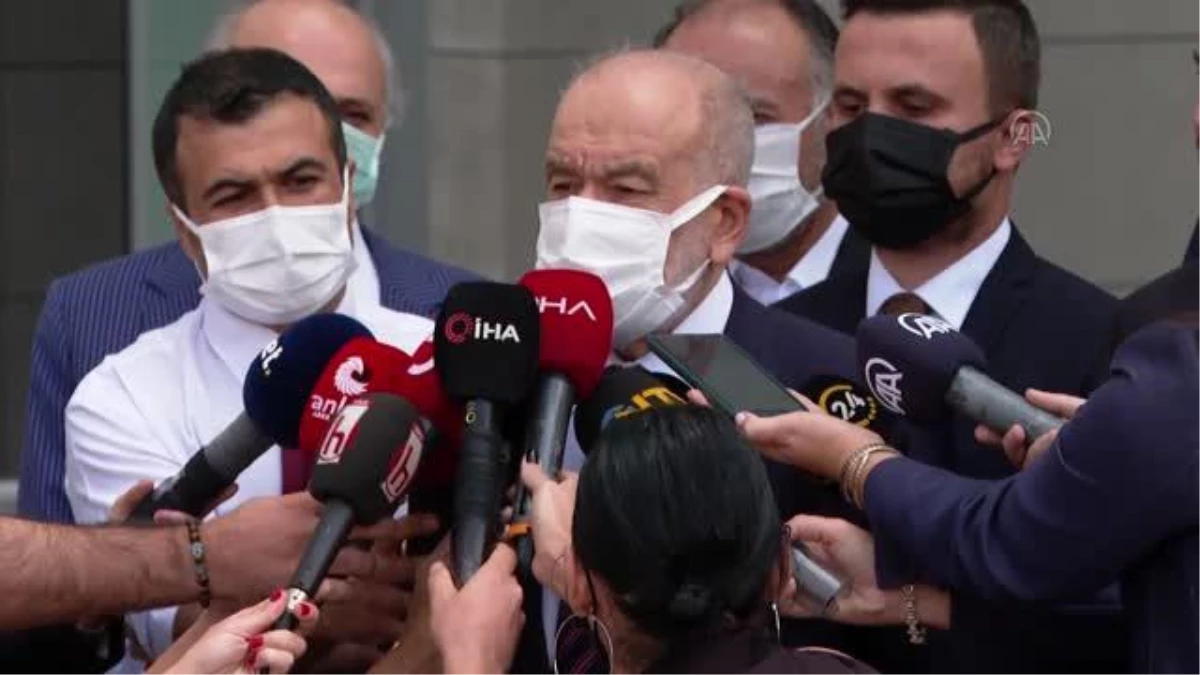 Saadet Partisi Genel Lideri Karamollaoğlu, YİK Lideri Asiltürk'ü hastanede ziyaret etti