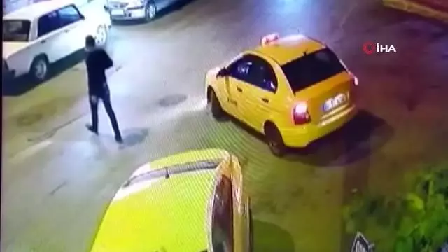 Kurşunların havada uçuştuğu alacak verecek kavgası kamerada