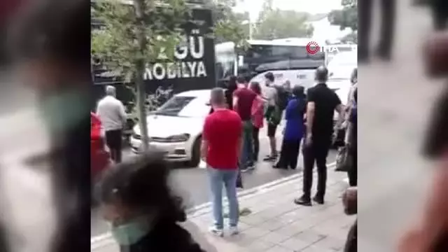 luks aracindan inen kadin surucu hemcinsine 3 14394975 o