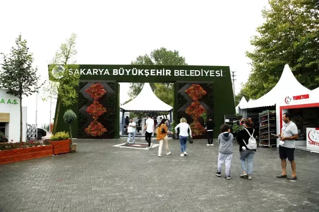 Peyzaj, Süs Bitkileri, Bahçe Sanatları ve Ekipmanları Fuarı'nı 30 bin kişi ziyaret etti
