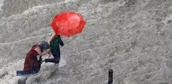 Meteoroloji'den 12 il için sarı kodlu uyarı! Sağanak yağış geliyor, 2 gün boyunca sürecek